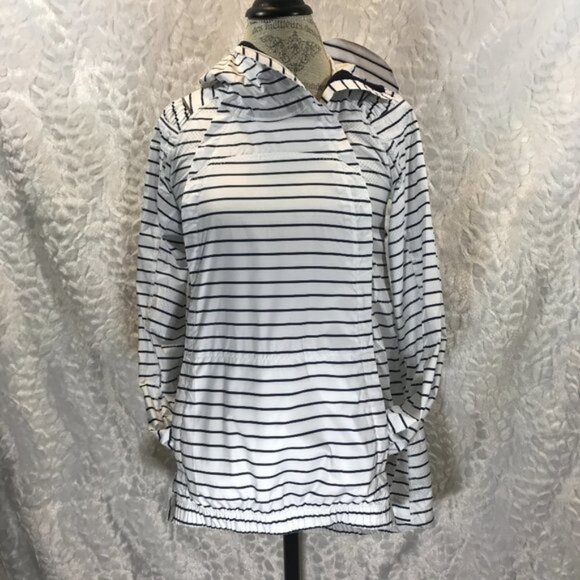 Lululemon Run In The Rain Jacket Quiet Stripe White Deep Indigo Sz 4 - Picture 2 of 15